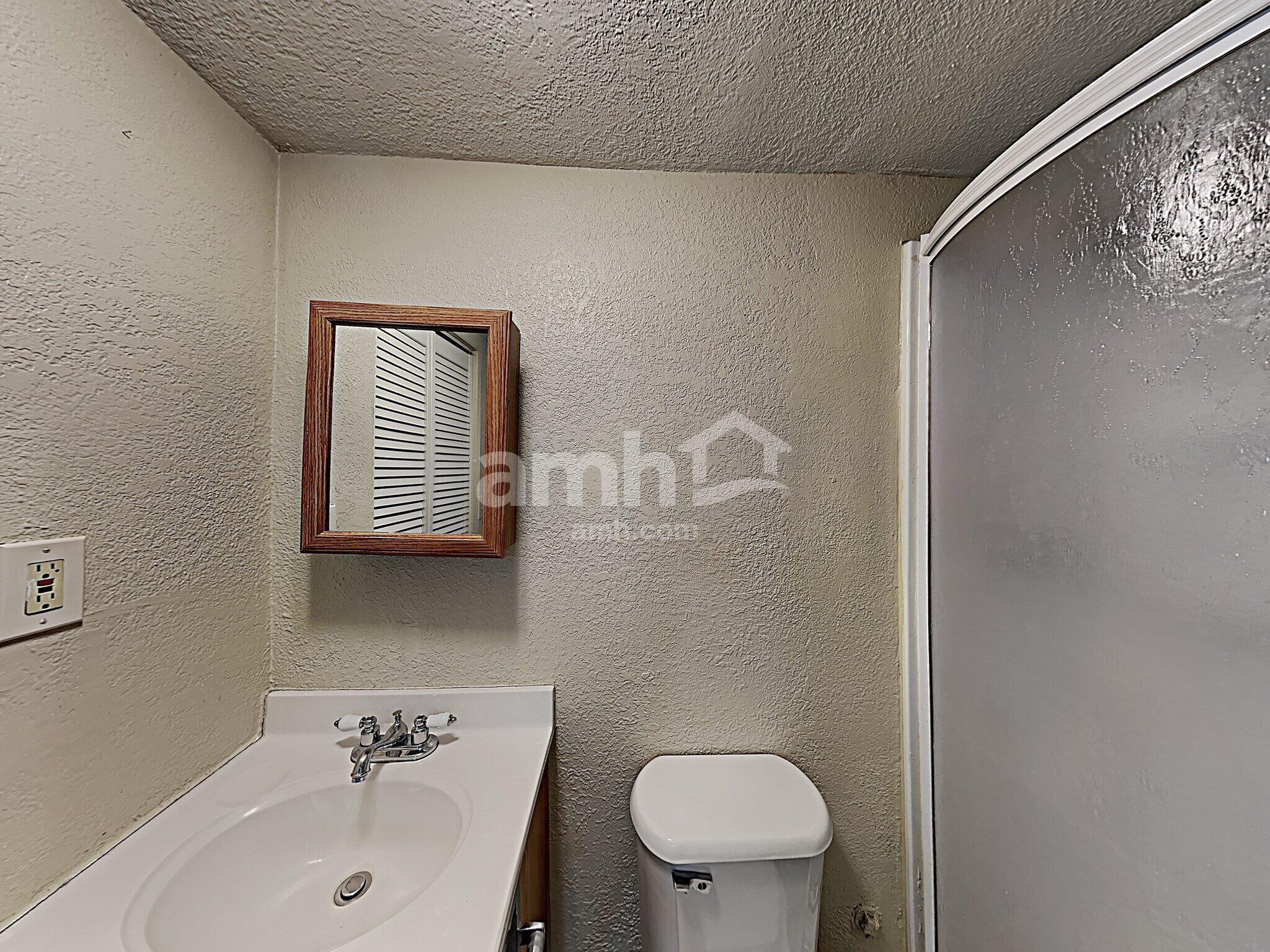 Building Photo - 2768 S Cathay Ct