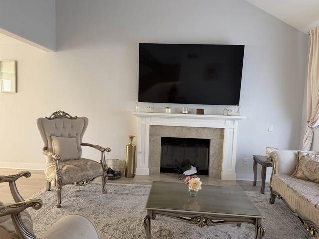 Building Photo - 10221 Greenleaf Rd