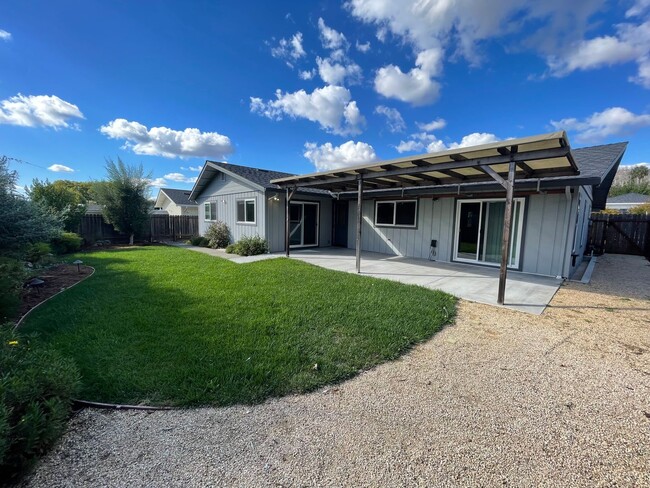 Primary Photo - Completely Remodeled Single Level, 3 Bedro...