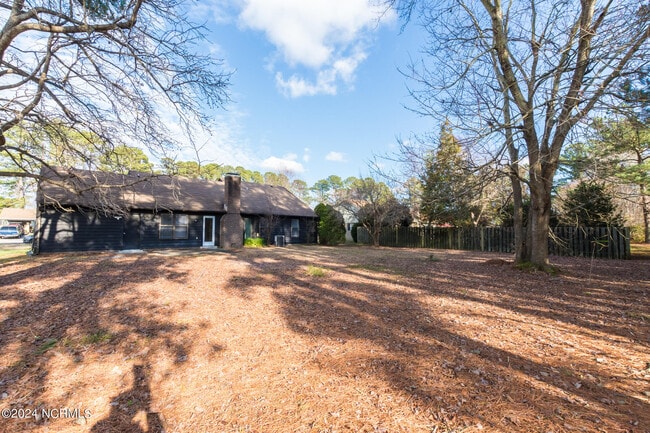 Building Photo - 111 Cherrywood Ct