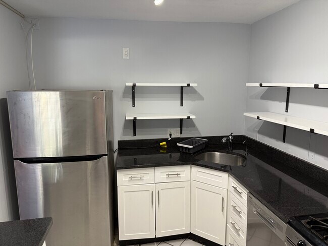 Building Photo - 4501 Arlington Blvd