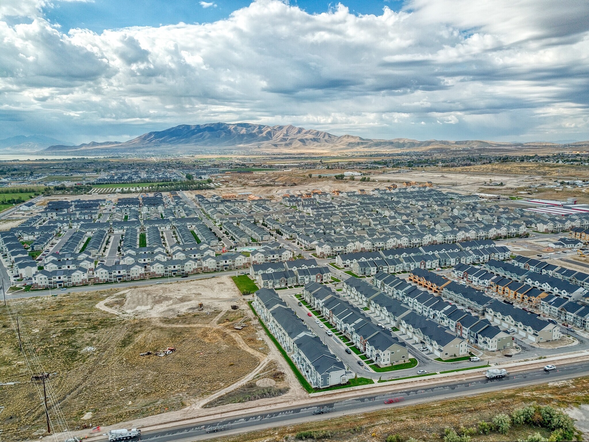 Building Photo - 2020 N 3830 W