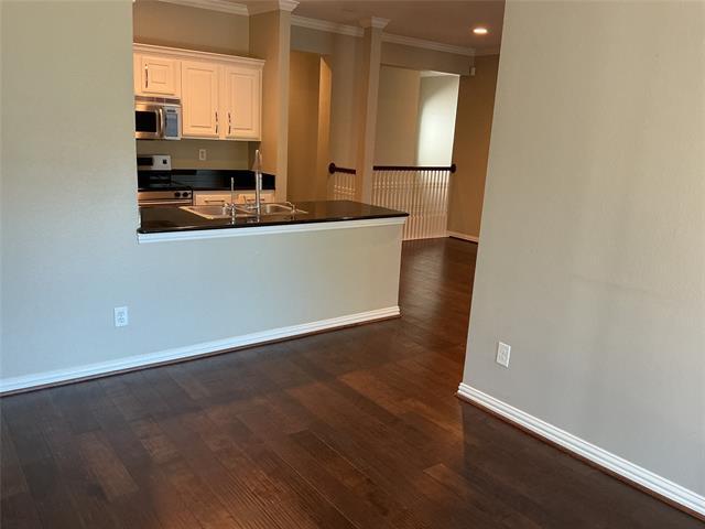 Building Photo - 2524 Preston Rd