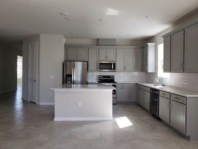 Building Photo - Spacious 3-Bedroom Home for Rent in Gated ...