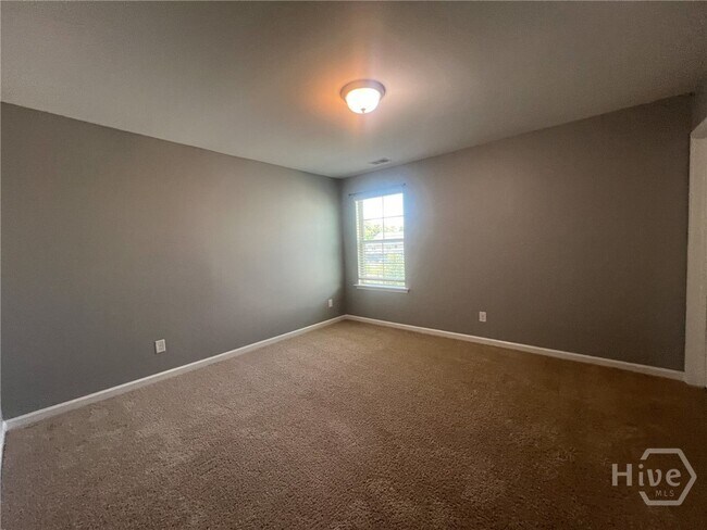Building Photo - 70 Hazen Dr