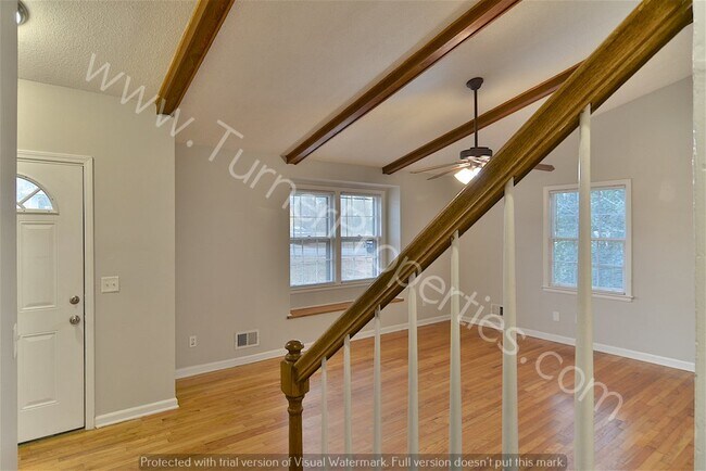 Building Photo - 4000 Williamsburg Dr, Columbia, SC 29203