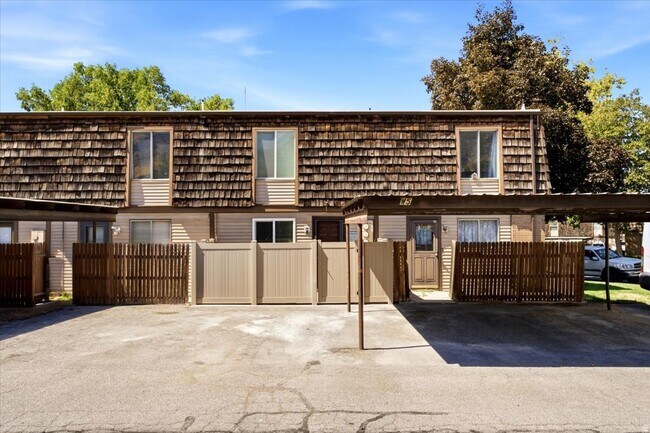 Building Photo - 88 W 50 S