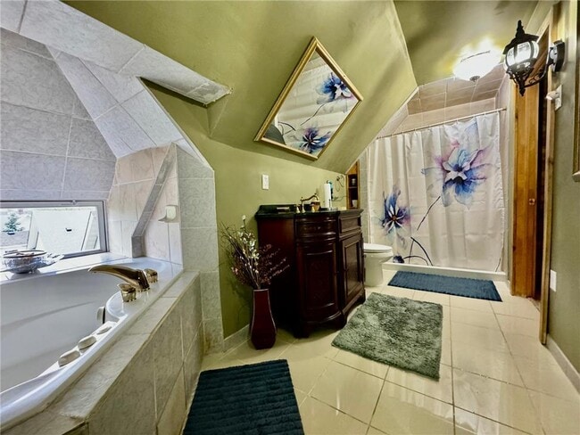 Building Photo - 1464 W Minnehaha Ave