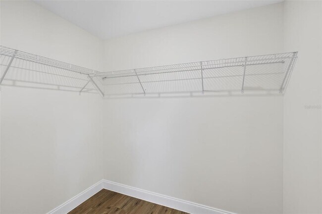 Building Photo - 20412 Elrose Ave