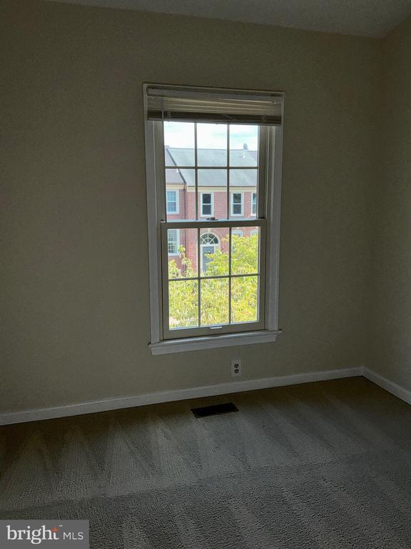 Building Photo - 1311 Templeton Pl