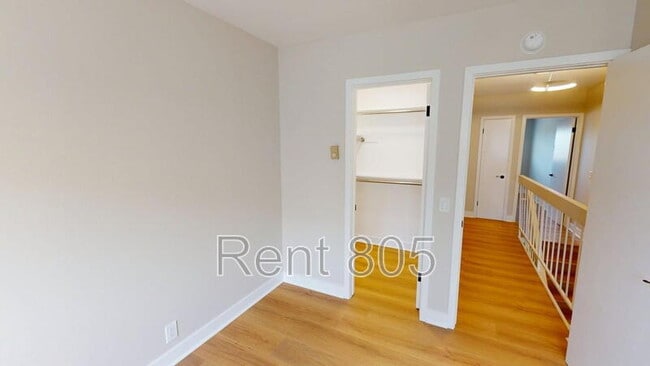 Building Photo - 309 E Surfside Dr