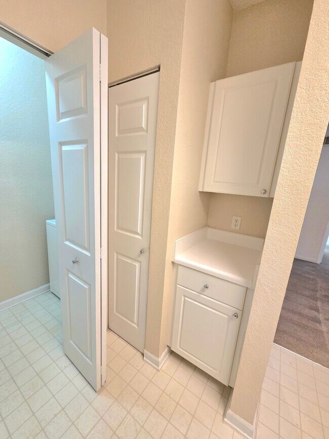 Building Photo - Gated Community located in Sanford/Lake Mary