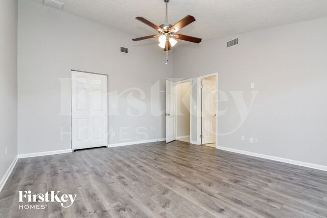 Building Photo - 4715 Canterbury Dr