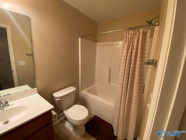 Building Photo - 105 Riparian Ct