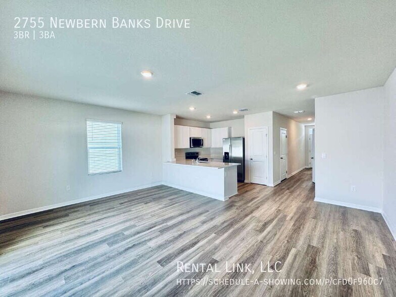 Building Photo - 2755 Newbern Banks Dr