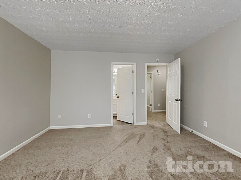 Building Photo - 104 Lantana Trail