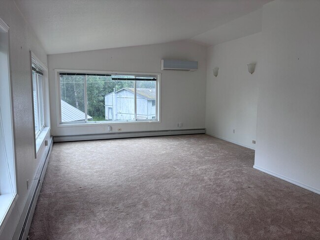Building Photo - 3555 N Snow Goose Dr