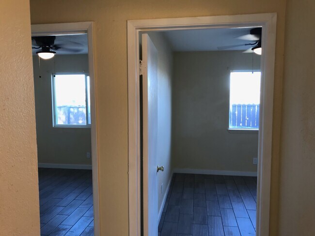 Building Photo - 10841 Jeremy Dr