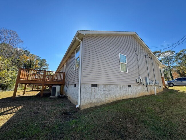 Building Photo - 310 N Varnell Rd