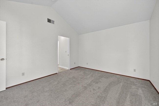 Building Photo - 206 Bridgewater Cir