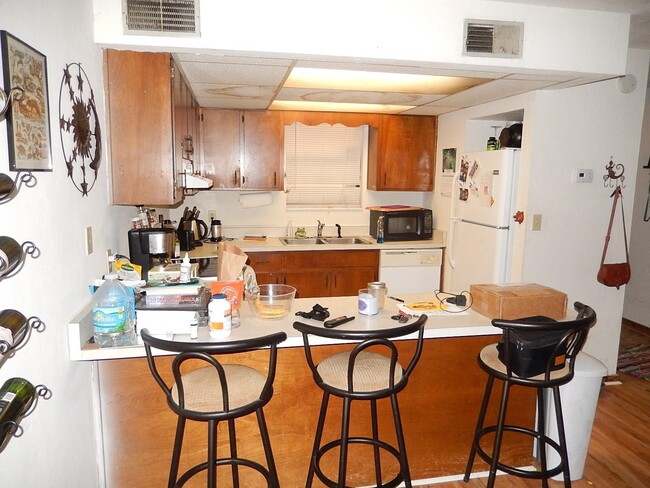 Building Photo - 2475 Rumba Ct