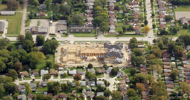 Aerial Photo - Independence Village of Madison Heights