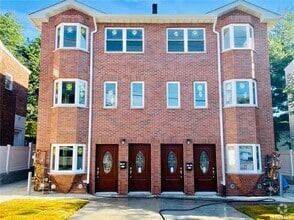 Building Photo - 116,15 14th Rd