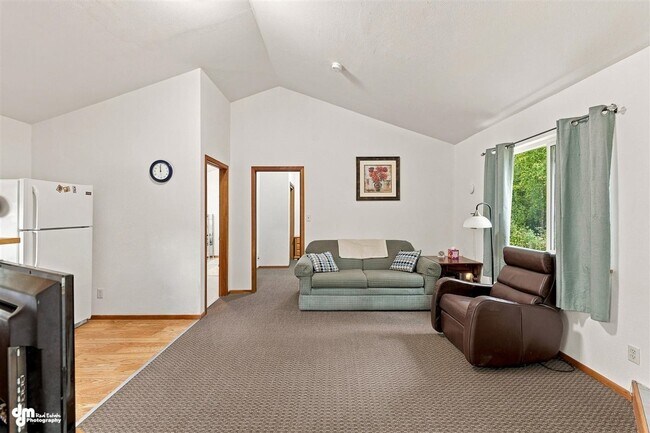 Building Photo - 6830 E Toller Ct