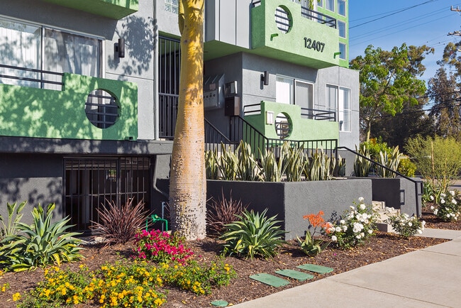 Building Photo - Marea Apts