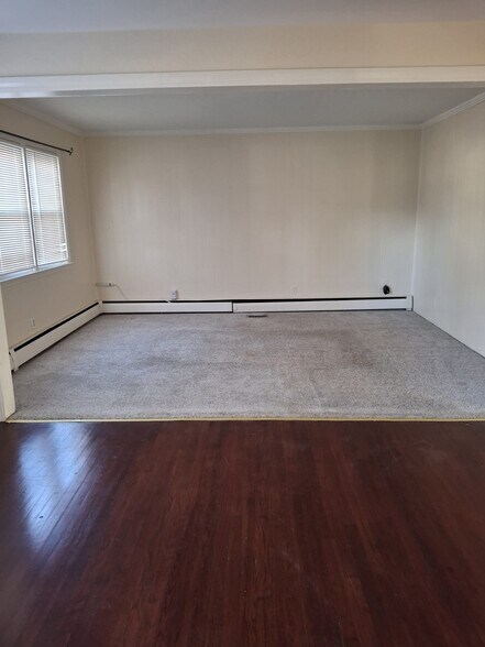 Building Photo - 4517 Delmar Dr