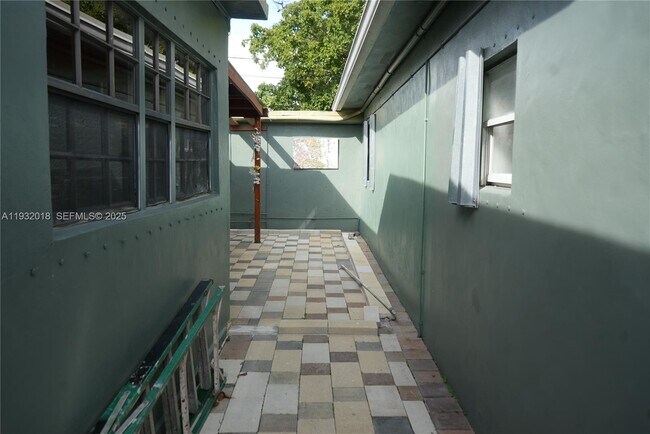 Building Photo - 3285 NW 97th St