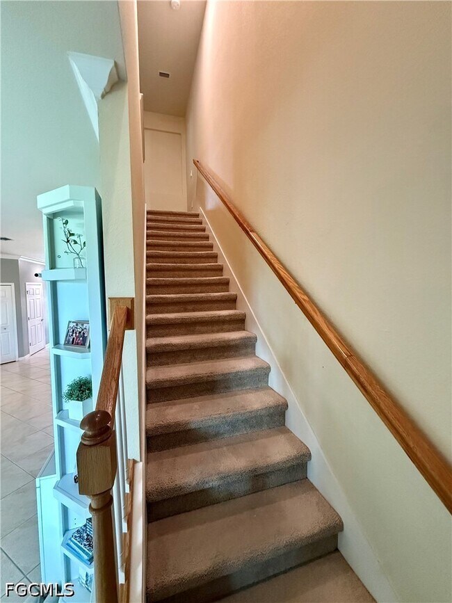 Building Photo - 10020 Via Colomba Circle