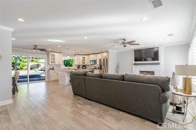 Building Photo - 19833 Blythe St