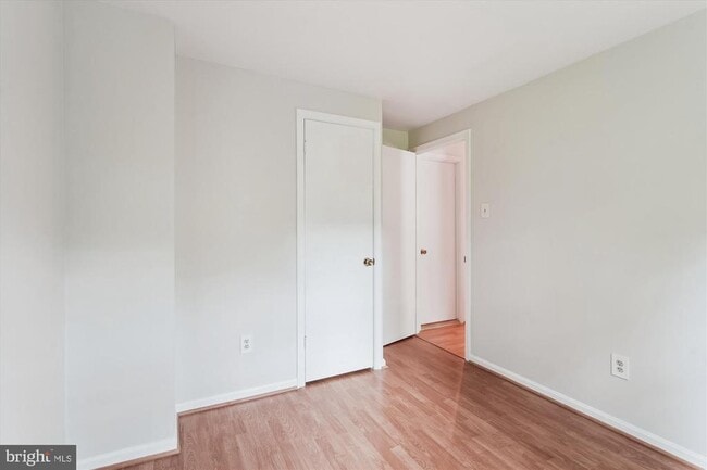 Building Photo - 8230 Goldstream Ct