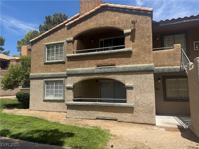 Primary Photo - 5261 Mission Carmel Ln
