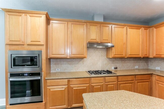 Building Photo - 2207 Stoneycreek Park Ct