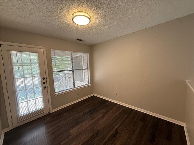 Building Photo - 8913 Schick Rd