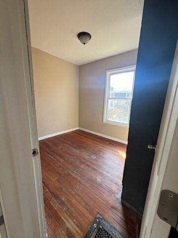 Building Photo - 109 Putnam St