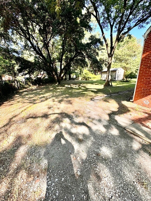 Building Photo - 3429 Ryburn Rd