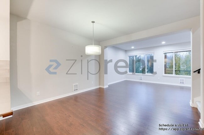 Building Photo - 19225 Damson Rd