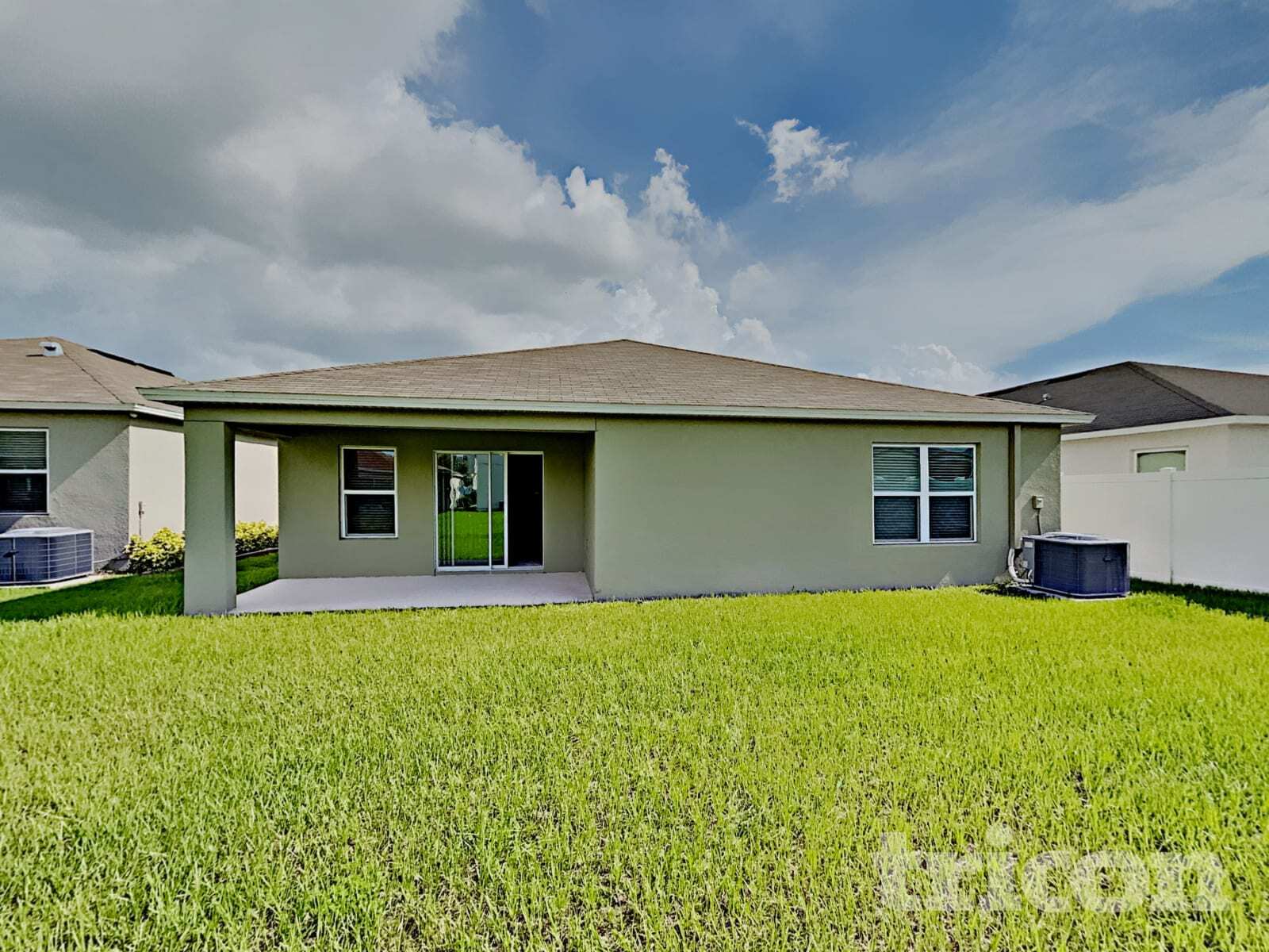 Building Photo - 10614 Massimo Dr