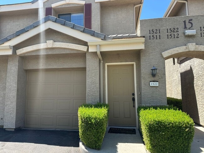 Building Photo - 2 bedroom at Tanamera now available!