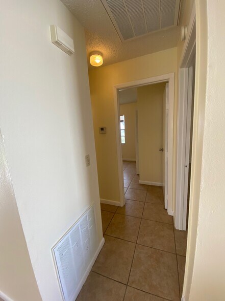 Hallway - 1416 Peavy Ct