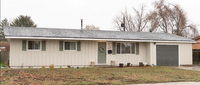 Building Photo - 1110 Phelps Cir