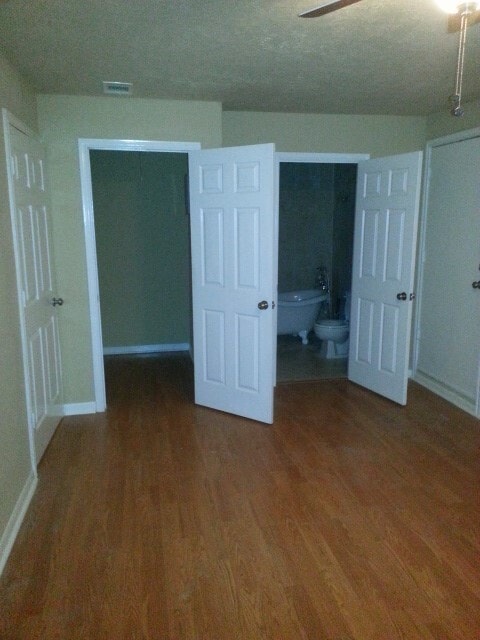 Building Photo - 4714 Sharon St