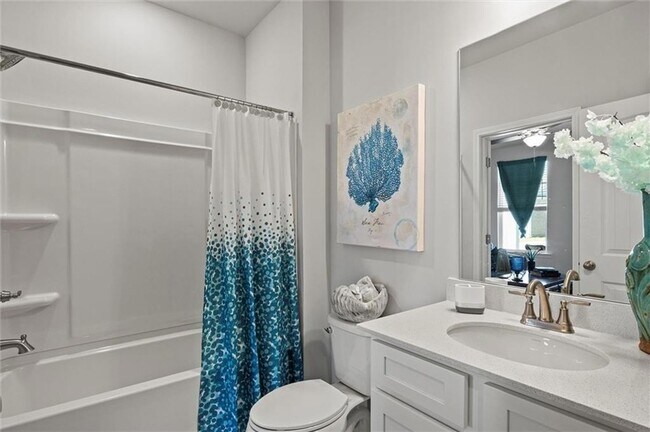 Building Photo - 213 Chiswick Lp