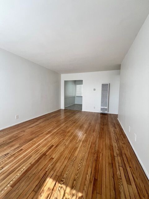 Building Photo - 10643 Crenshaw Blvd