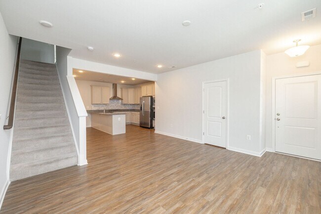 Building Photo - 5920 Whitehurst Ln