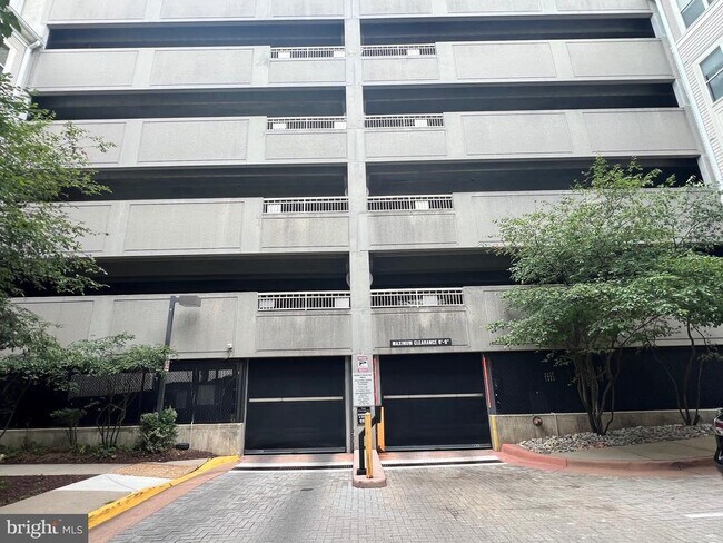 Building Photo - 9490 Virginia Center Blvd