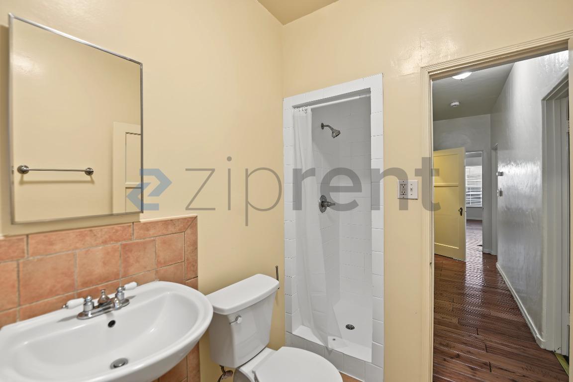 Building Photo - Unit 4268